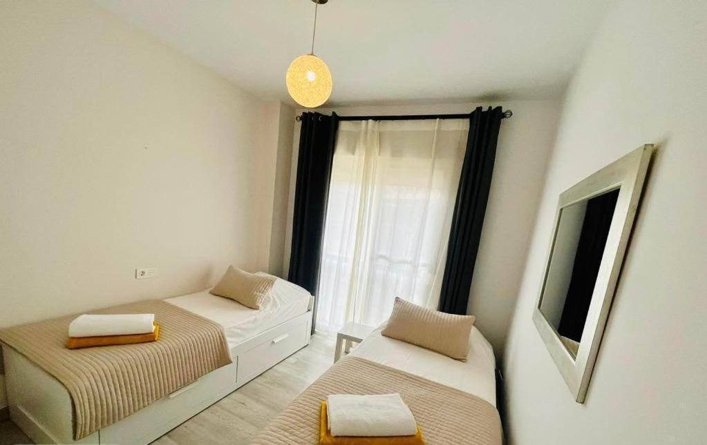 2 Bedroom Penthouse With A Private 360 Rooftop Terrace With Sea And Mountain Views Bahia de Casares المظهر الخارجي الصورة
